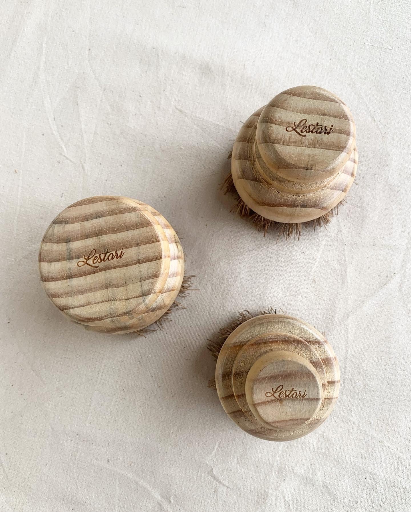 Natural Dish Brush Round - Image 2